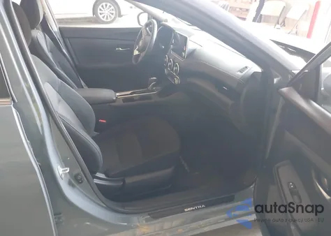 2025 Nissan Sentra Sv z USA, uszkodzony, nr VIN 3N1AB8CV2SY273781